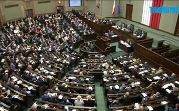 Ba Lan sẵn sàng phê chuẩn cải tổ tòa án tối cao
