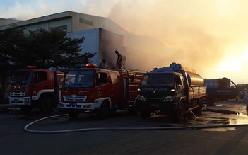 Cháy lớn tại Nhà máy Giấy Sài Gòn