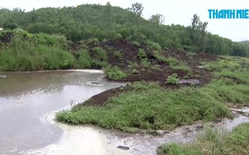 Dân khốn khổ vì nước thải nhà máy đường xả ra môi trường
