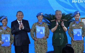 Phó Thủ tướng Trương Hòa Bình: Mỗi cá nhân của bệnh viện dã chiến 2.1 là một đại sứ hòa bình