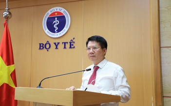 Khởi tố, khám xét nơi làm việc của Thứ trưởng Bộ Y tế Trương Quốc Cường