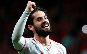 Isco lập hat-trick, Tây Ban Nha nhấn chìm Argentina 6-1