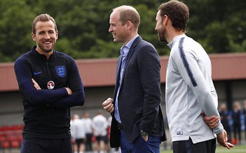 Hoàng tử William đến thăm Harry Kane và đội tuyển Anh