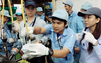 Nội các Nhật bật đèn xanh cho lao động nước ngoài