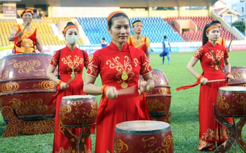Người Quảng Ninh hào hứng chào đón giải U.21 Báo Thanh Niên
