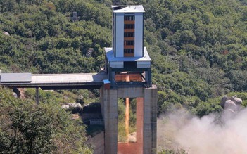 Mỹ: Triều Tiên bí mật thử động cơ tên lửa