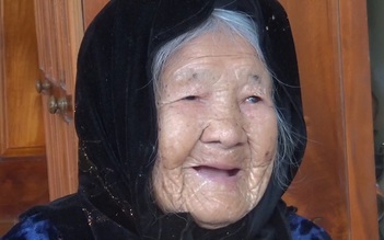 Chuyện lạ: Cụ bà 114 tuổi ở Nghệ An vẫn thích lao động