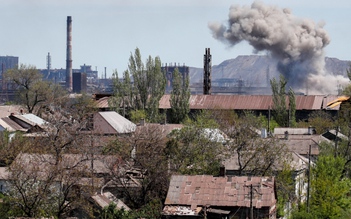 Tên lửa liên tiếp bắn vào Odessa, giằng co tiếp diễn ở nhà máy thép Azovstal
