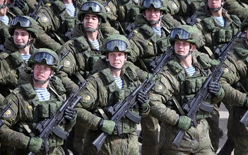Moscow nới quy định nhập tịch cho người nước ngoài tham gia quân đội Nga