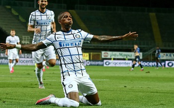 Atalanta 0 - 2 Inter: Ashley Young lập siêu phẩm