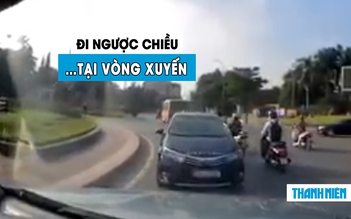 ‘Hết nói nổi’ tài xế lái ô tô đi ngược chiều tại… vòng xuyến