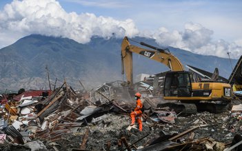 Số người thiệt mạng do động đất, sóng thần ở Indonesia tăng cao