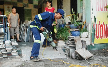 Quận Bình Thạnh cho dân phản ánh lấn chiếm vỉa hè đến lãnh đạo trong 5 giây