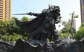Blizzard tạc tượng Lich King - Arthas, kỷ niệm 25 năm tại Đài Loan