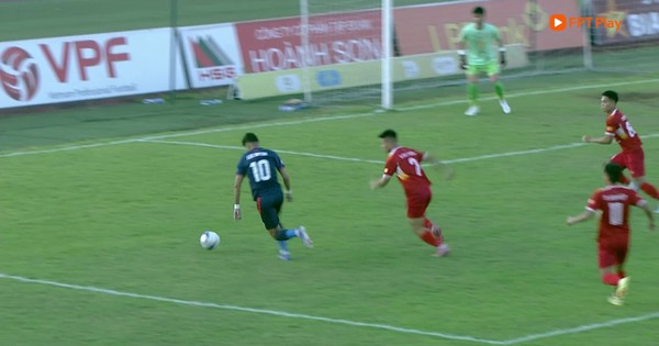 Highlight Hà Tĩnh 1-1 CLB Công an Hà Nội: Bất ngờ cầm chân nhà vô địch