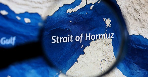 Iran Có Thể Phong Tỏa Eo Biển Hormuz, Đe Dọa An Ninh Năng Lượng Toàn Cầu