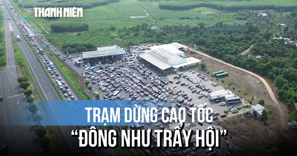 Trạm dừng chân cao tốc 'đông như trẩy hội' ngày đầu tiên nghỉ lễ 2.9