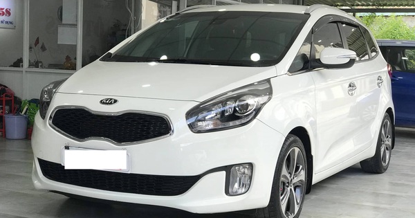 Xe cũ Kia Rondo: lựa chọn duy nhất nếu muốn MPV máy dầu