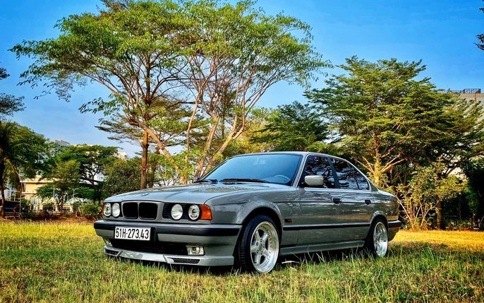 Bán BMW E34 già gần 30 tuổi chủ xe vẫn được khen tới tấp dù chào giá hơn  320 triệu đồng