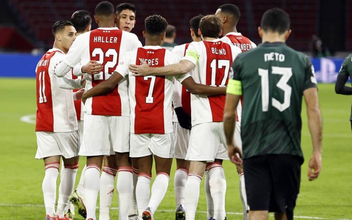 Ajax Amsterdam: Tin Tức, Hình Ảnh, Video, Bình Luận Mới Nhất