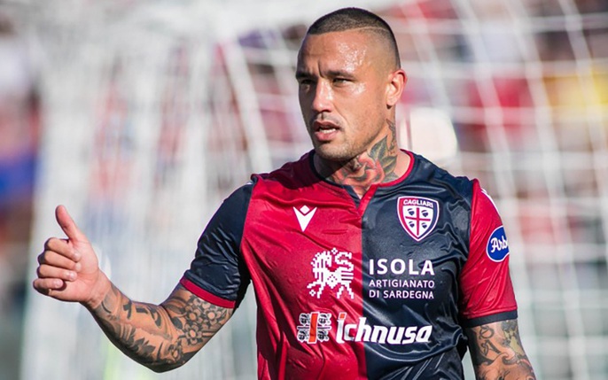 Maglia clearance nainggolan cagliari