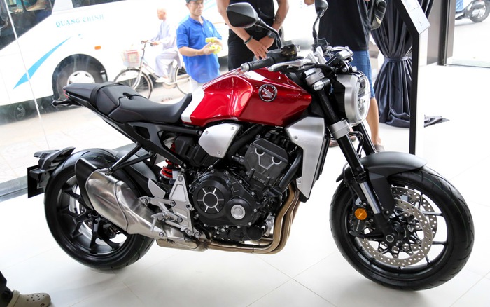 Honda CB1000R 2020 trình làng động cơ giữ nguyên giá hơn 15000 USD