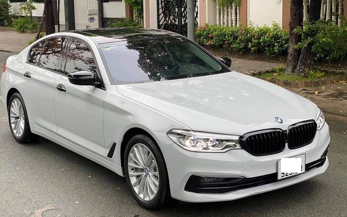 Có nên mua xe BMW 5 series cũ dòng 530i đời 2013 với giá trên dưới 1 tỷ   Thảo Luận  Otosaigon