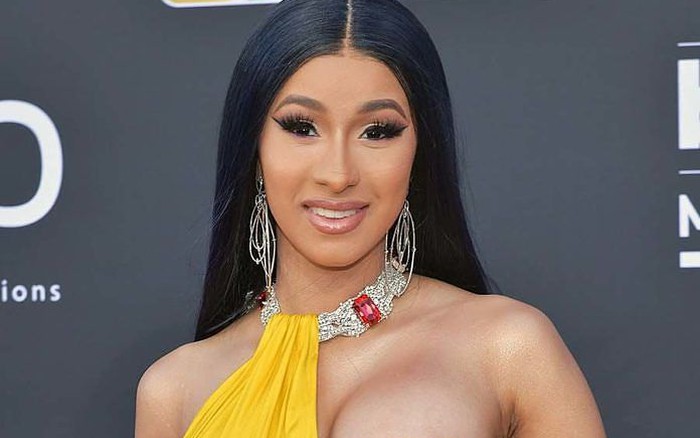 Rapper nổi loạn Cardi B: Từ quá khứ nghèo khó trở thành siêu sao giàu có