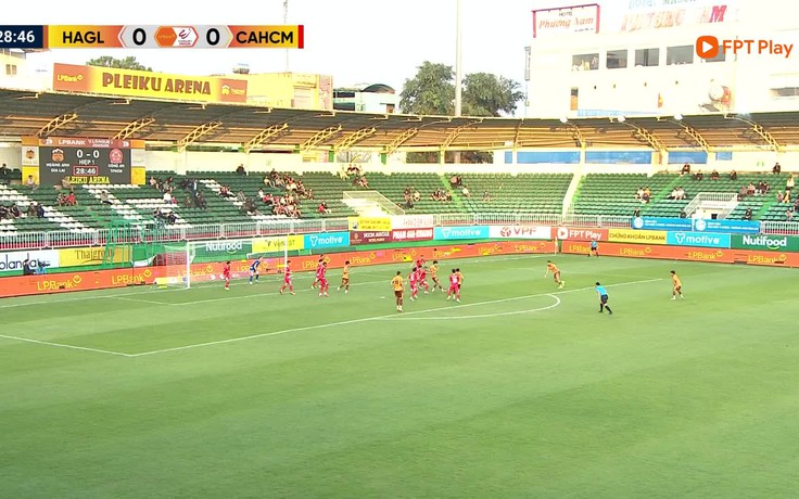 Highlight HAGL 0-1 CLB Công an TP.HCM: Lê Giang Patrik xuất thần