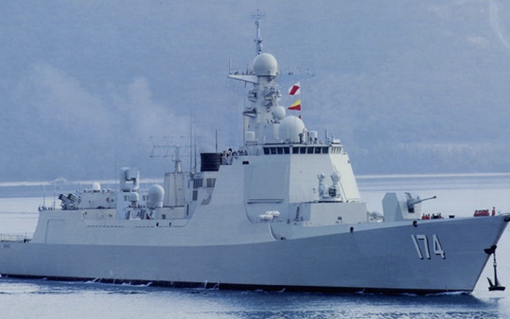 Dấu hiệu gì từ việc Trung Quốc chào bán khu trục hạm tiên tiến Type 052D?