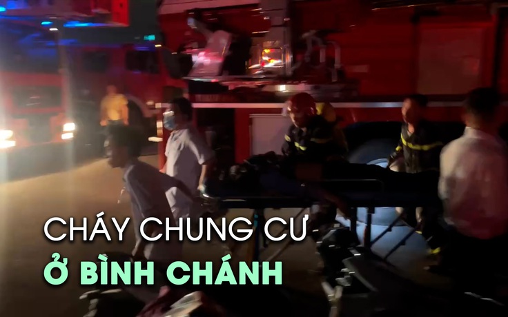 Cháy chung cư ở Bình Chánh, một bảo vệ bị ngạt khói