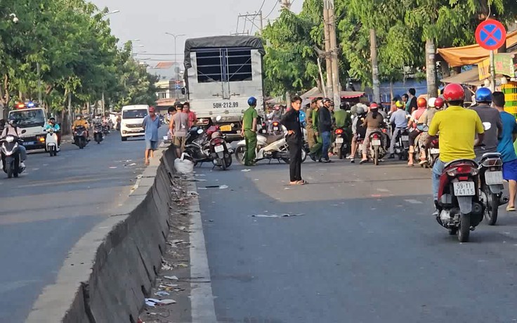 Đón cháu đi học về, người ông gặp tai nạn tử vong