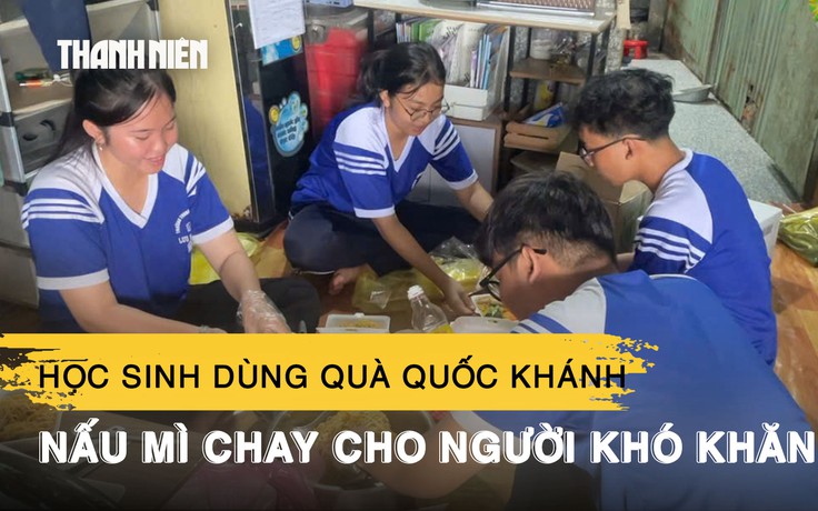 Từ 100.000 đồng quà Quốc khánh đến 50 suất mì chay cho người khó khăn