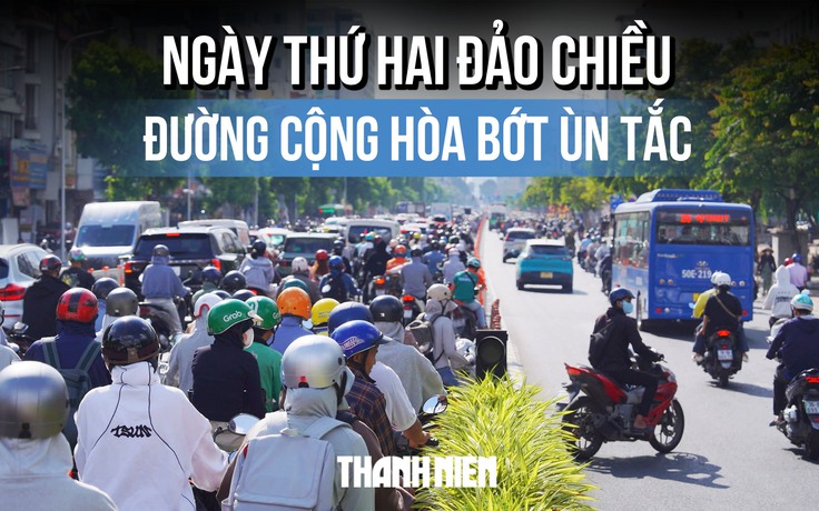 Ngày thứ hai đảo chiều làn xe đường Cộng Hòa: Bớt cảnh ùn tắc kéo dài