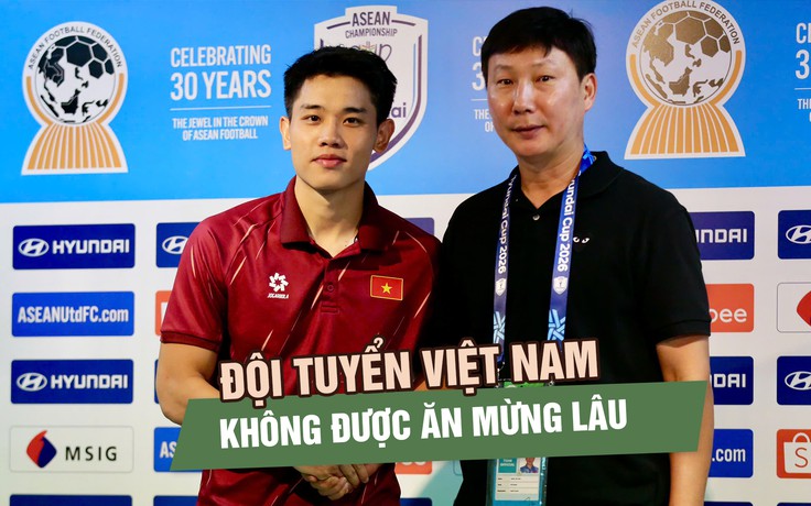 HLV Kim Sang-sik nói điều bất ngờ sau trận thắng 7-0, Đình Bắc tiết lộ màn ăn mừng đặc biệt