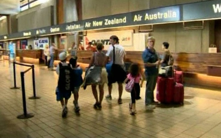 Hành khách của Air Australia mắc kẹt tại Hawaii