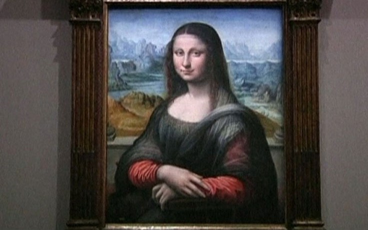 Bản sao tranh Mona Lisa được trưng bày tại Paris