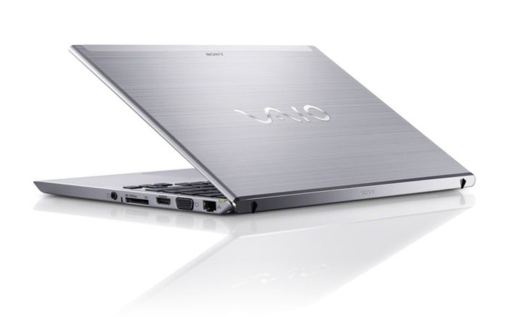 Ultrabook đầu tiên của Sony