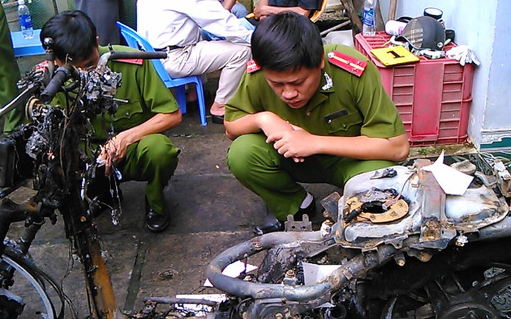 Cháy nhà lúc rạng sáng, hai chị em tử vong