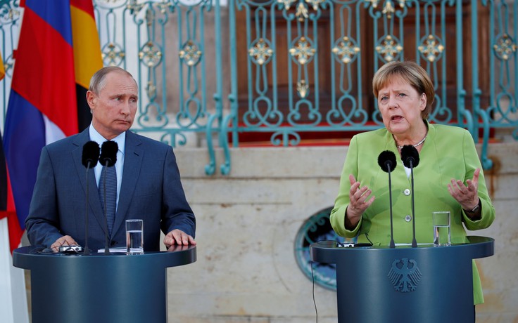 Tổng thống Nga Putin, Thủ tướng Đức Merkel bàn chuyện 'đại sự'
