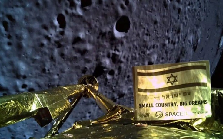 Tàu thăm dò Israel rơi khi cố đáp xuống Mặt trăng