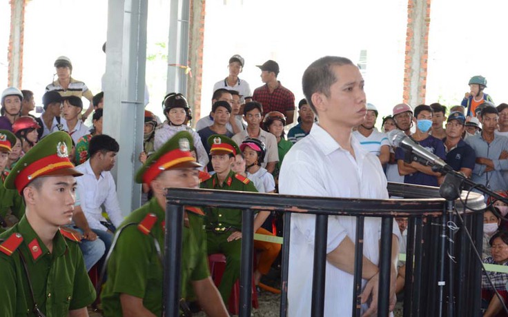 Dùng súng cướp ngân hàng ở Trà Vinh: Lê Lâm Hưng bị tuyên phạt 20 năm tù