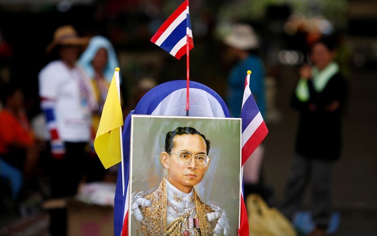 Quốc vương Thái Lan Bhumibol Adulyadej băng hà