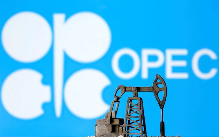 Giá dầu tăng cao nhất trong vòng 7 năm vì bất ổn an ninh khu vực