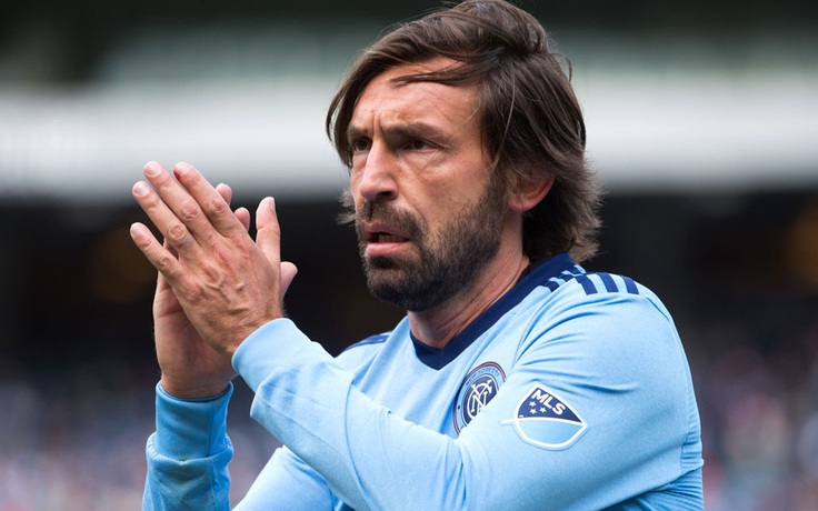 Pirlo chính thức giã từ sự nghiệp sân cỏ