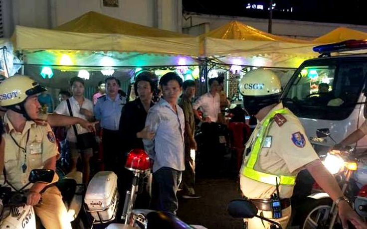 CSGT truy đuổi ô tô vi phạm như phim hành động ở Sài Gòn