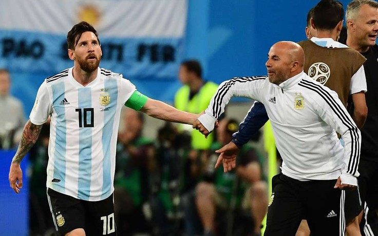 Thực hư chuyện Messi chỉ đạo chiến thuật tuyển Argentina