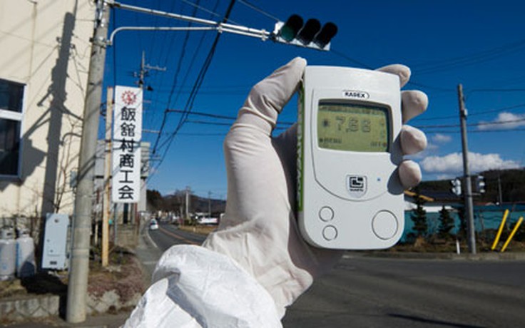 Năm nhân viên hạt nhân Nhật Bản nhiễm xạ
