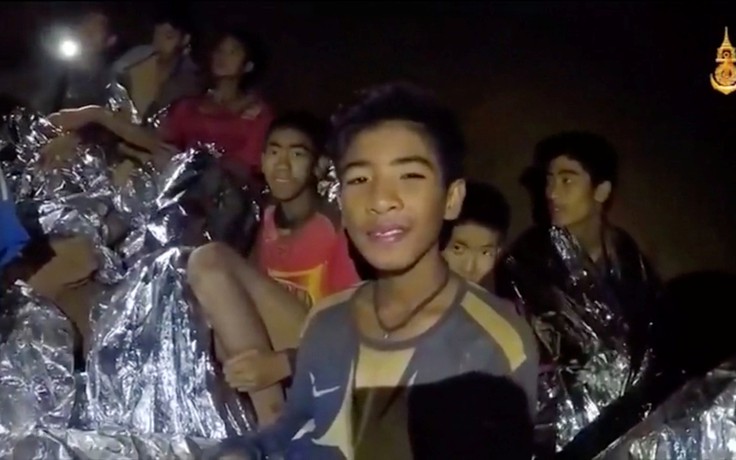 Thái Lan bắt đầu chiến dịch cứu người ra khỏi hang