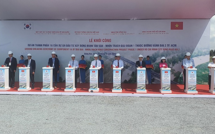 Kích hoạt hàng loạt ‘siêu hạ tầng kết nối’, cửa ngõ Cát Lái được khơi thông Kích hoạt hàng loạt ‘siêu hạ tầng kết nối’, cửa ngõ Cát Lái được khơi thông